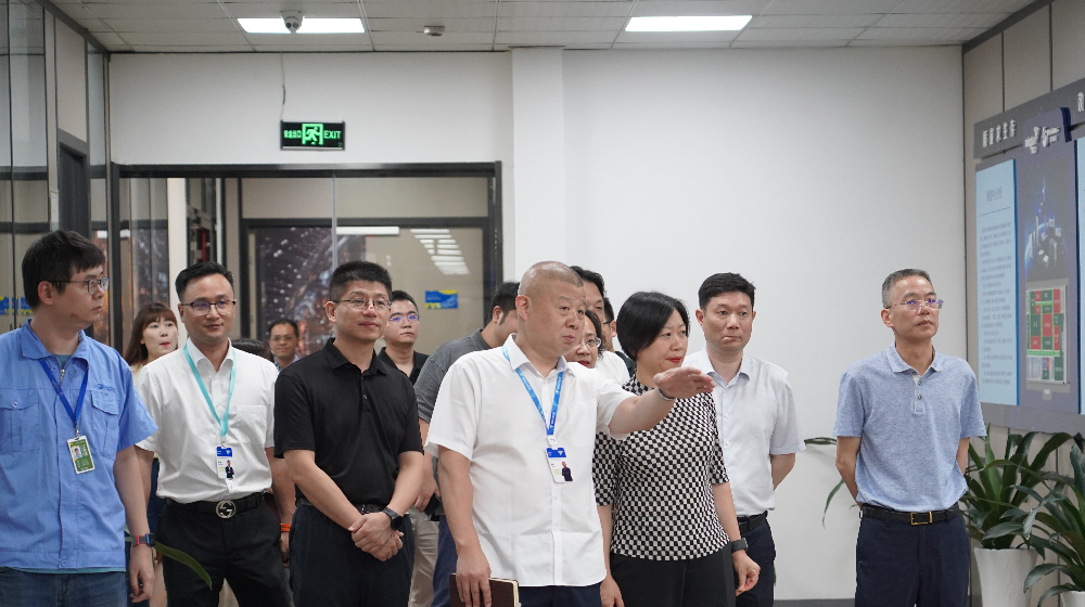 西湖区委副书记、区长周扬一行莅临浙大新利（中国）官方调研、指导工作